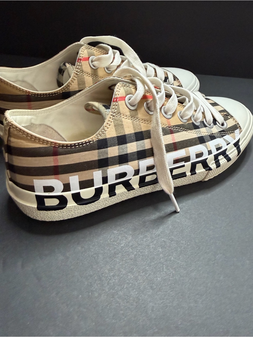 Burberry Logo Print Vintage Check Sneakers EU 38/US 7.5 Worn Once Womens - Picture 7 of 11
